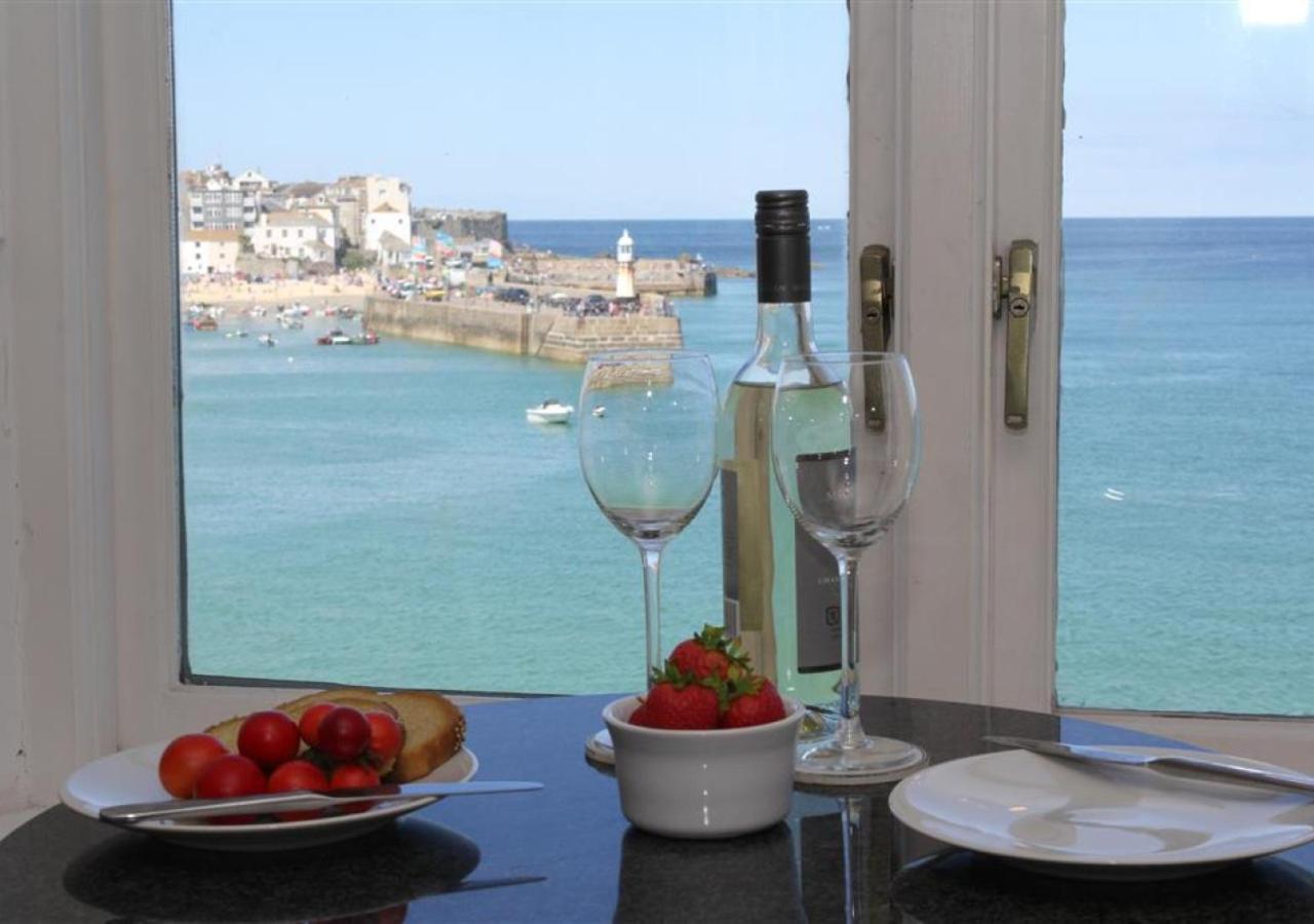Penguin Apartment 2 Crab Rock St Ives Exterior foto